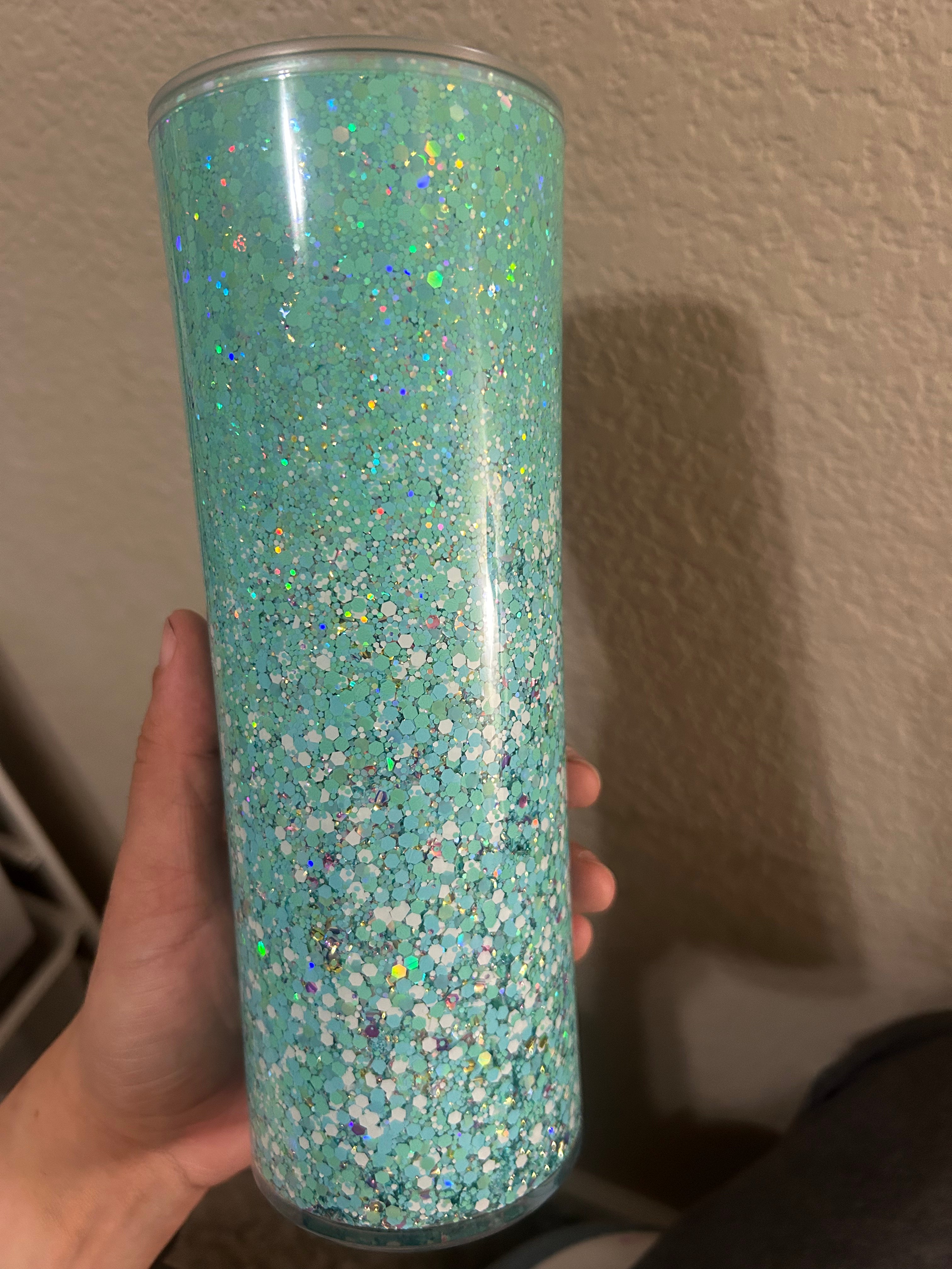 Oppsie 20oz. Nothing wrong with colors didn’t blend completely. Add decal to cart if you want on this cup.